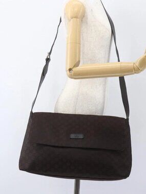 GUCCI GG Canvas Shoulder Bag Brown Silver 272350 Auth ka1322